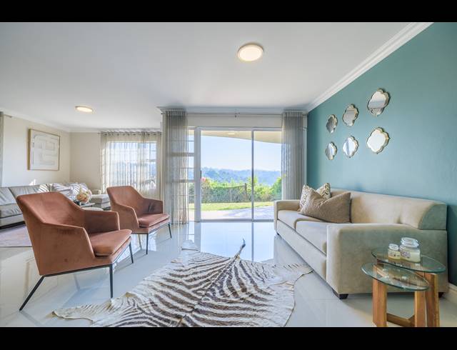 3 BEDROOM SECTIONAL TITLE FOR SALE IN WESTVILLE